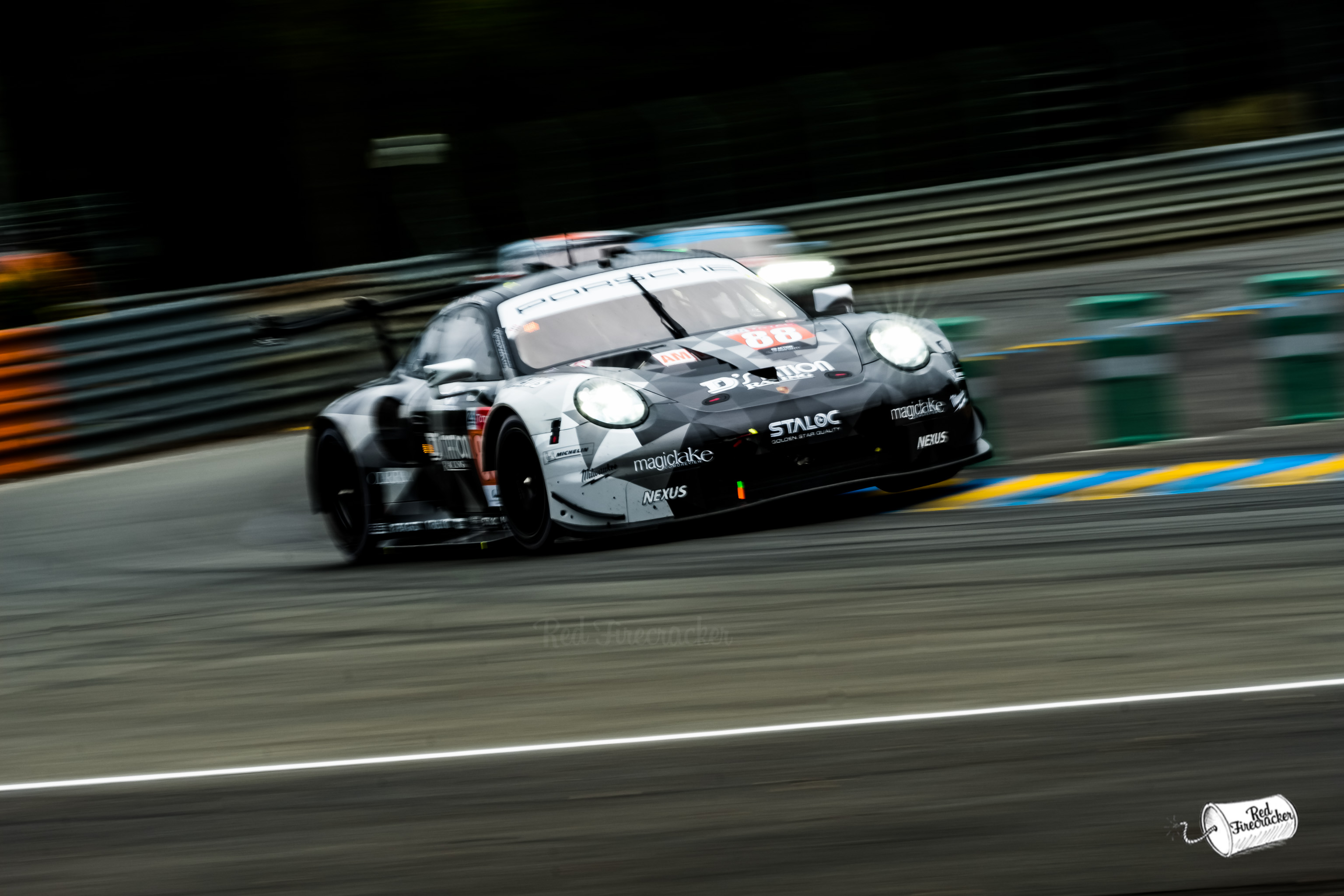 No 88 Dempsey-Proton Racing Porsche 911 RSR, GTE Am, 24 Hours of